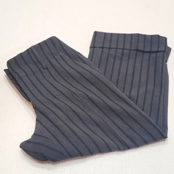 Michael Kors wide leg cropped trousers. - Picture 1 of 11